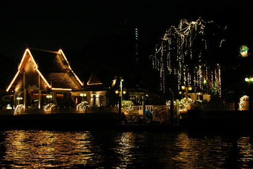 0030 Dinner cruise op Chao Praya.jpg